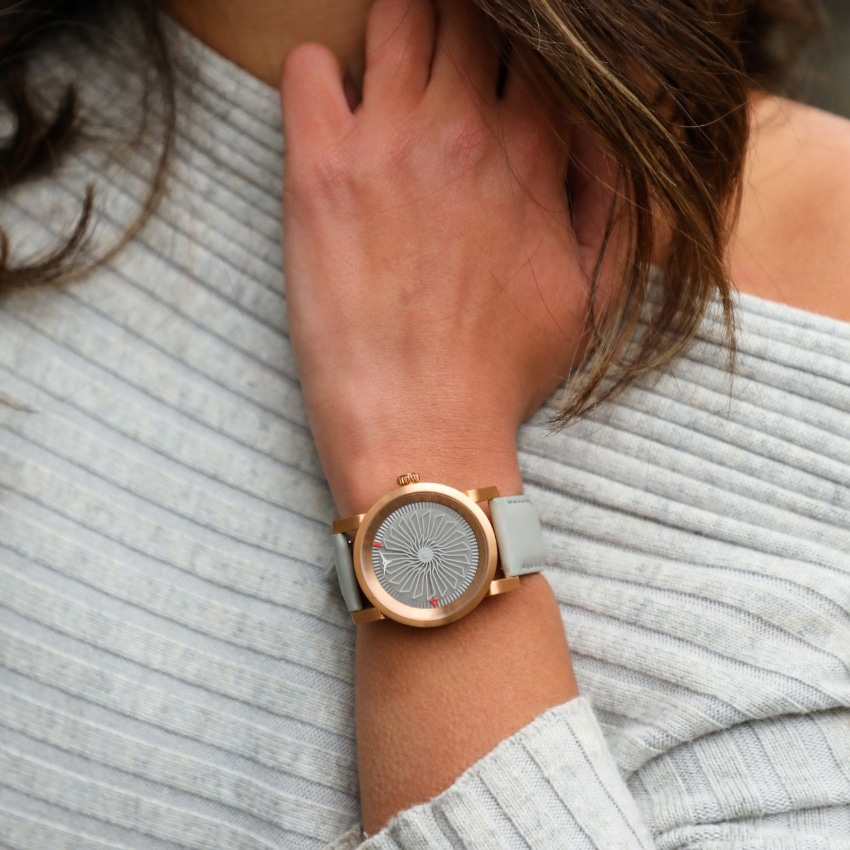 Women's Blade Essence